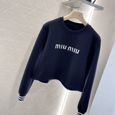 Miu Miu sets